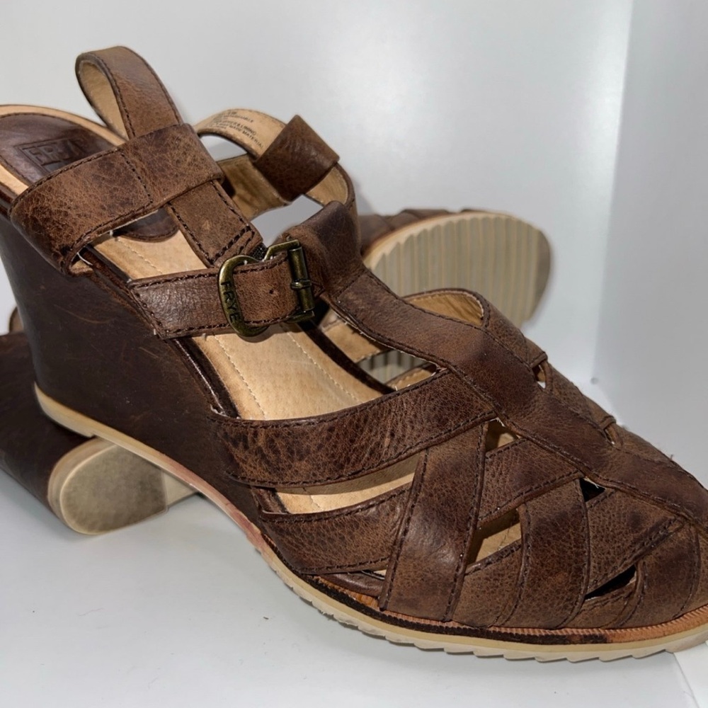 Frye Maye Fisherman Wedge Sandal  Leather Size 9.5  #93201